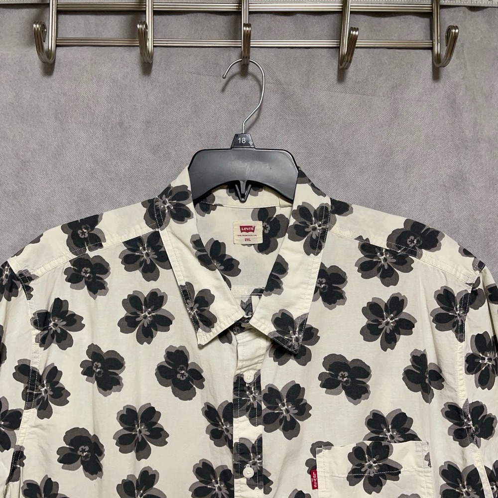 Levi's Shirt Men XXL Floral Hawaiian Chambray Denim Red Tab Button Up Casual
